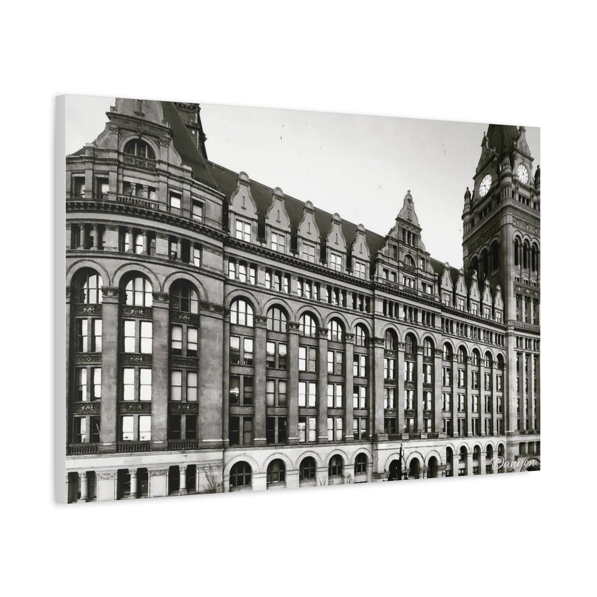 Vintage Architecture Milwaukee Matte Canvas Print – Stretched 1.25"